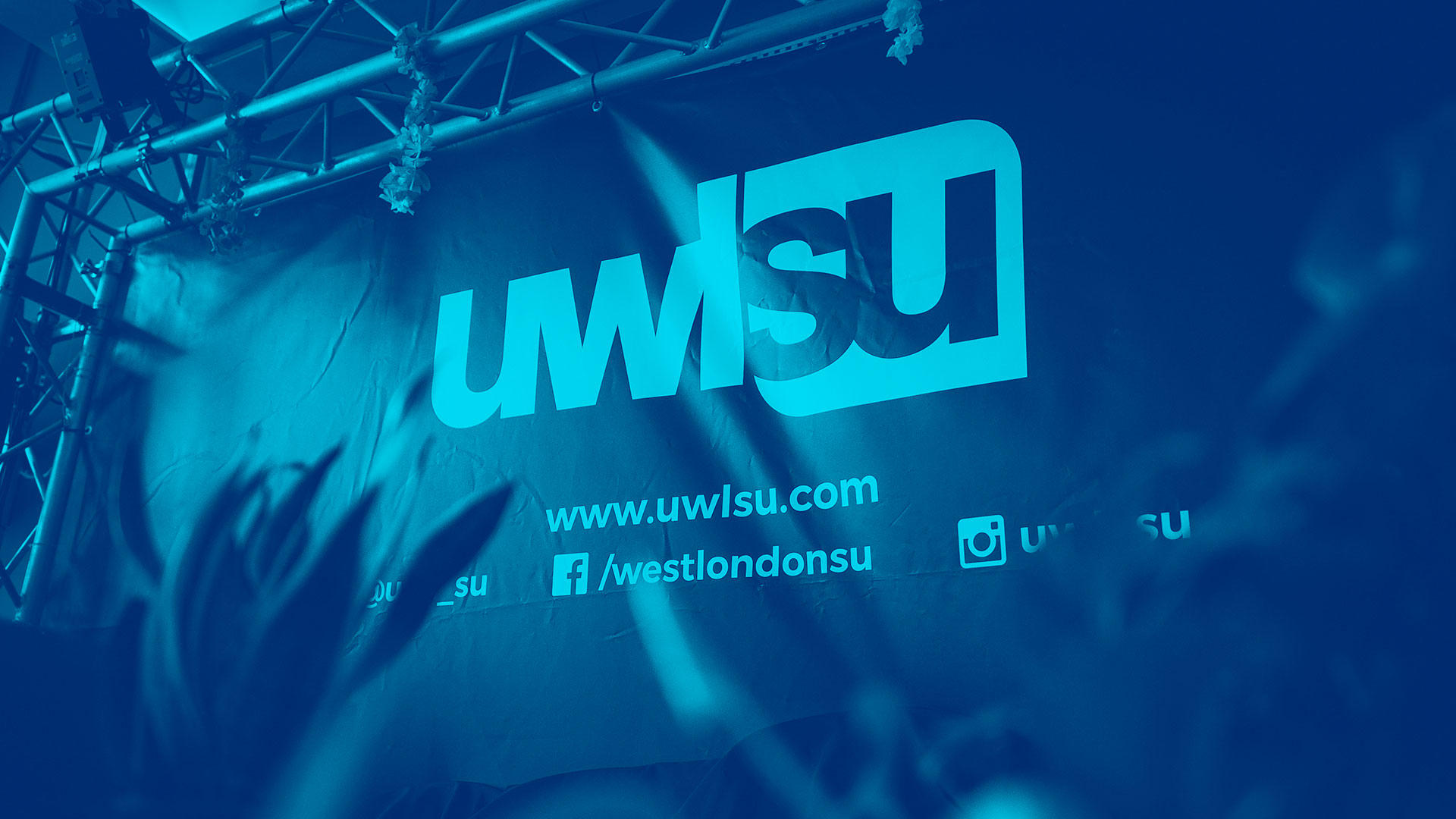 uwlsu backdrop in freddies bar